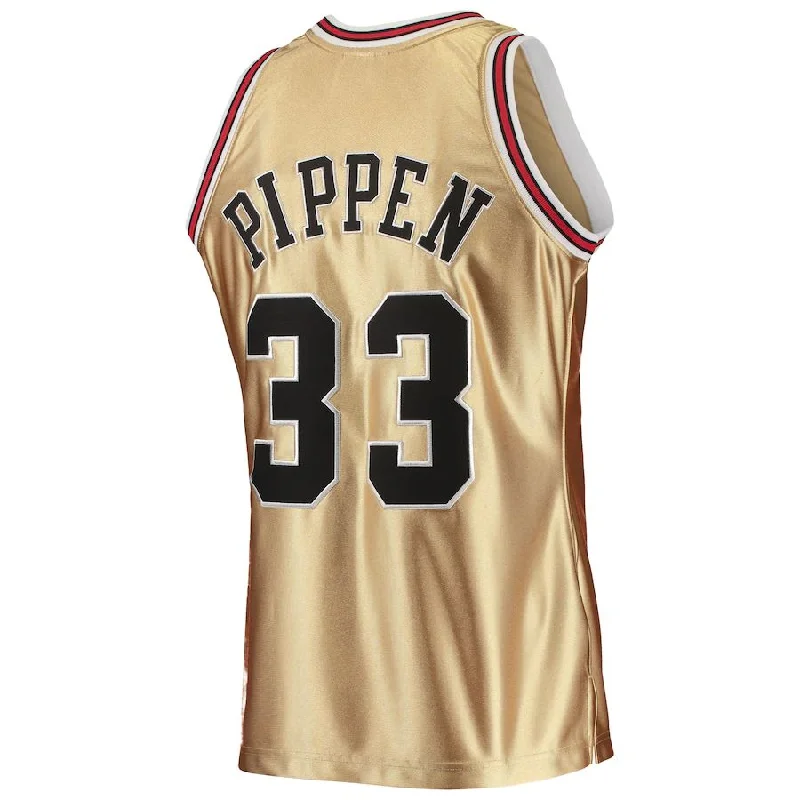 C.Bulls #33 Scottie Pippen Mitchell & Ness 75th Anniversary 1997-98 Hardwood Classics Swingman Jersey Gold Stitched American Basketball Jersey